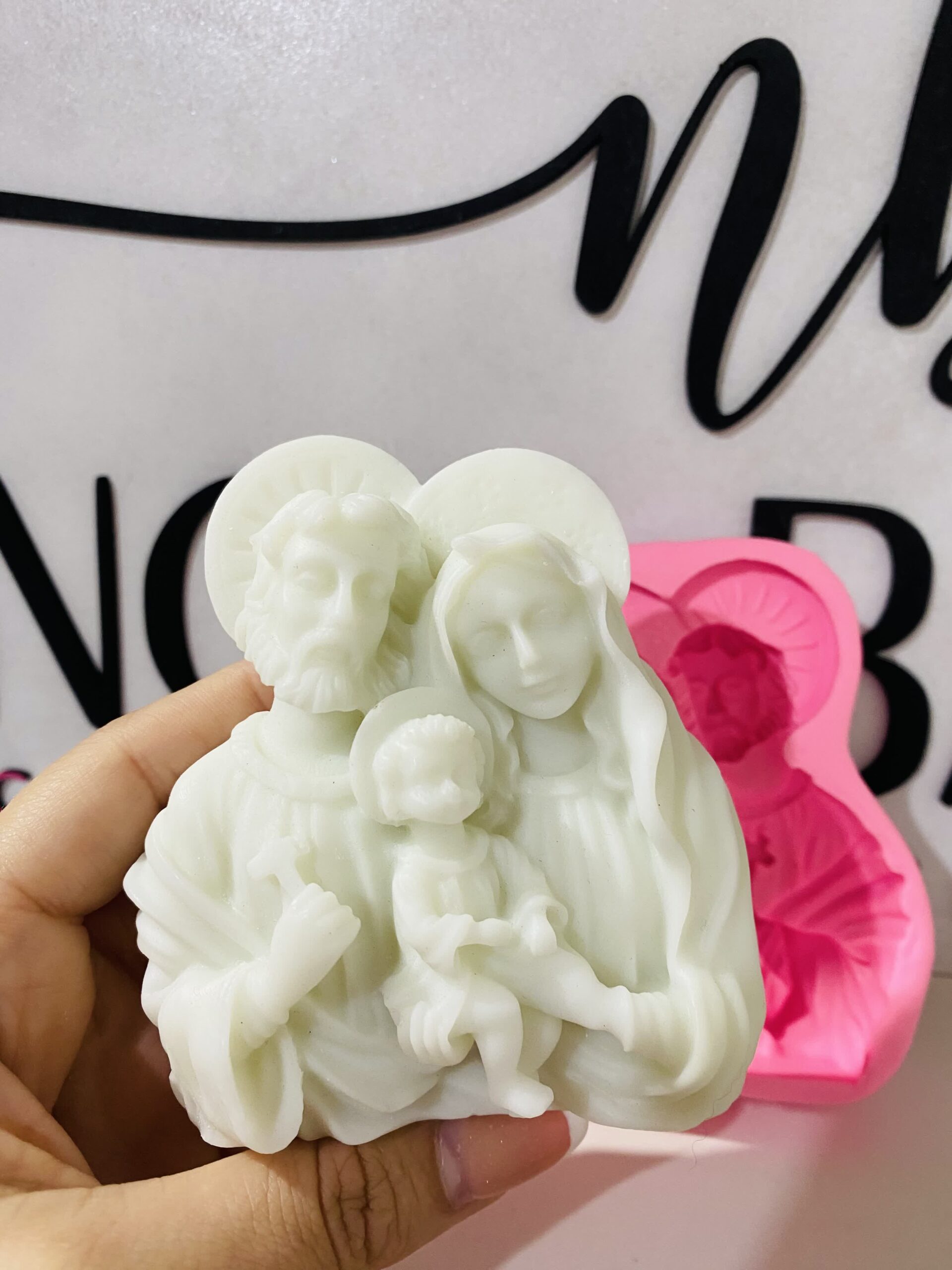 MOLDE SAGRADA FAMILIA 9CM-NB MOLDES